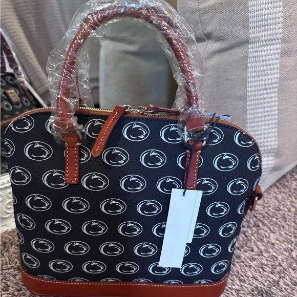 Penn State Nittany Lions Dooney & Bourke Signature Zip Satchel Purse - Picture 2 of 3
